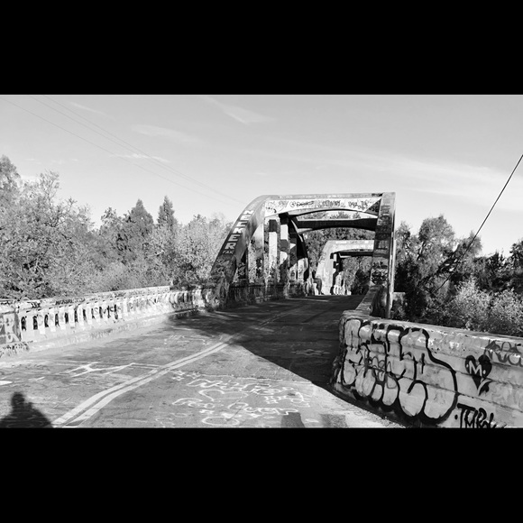 Meet your Posher, Mallory - Picture 3 of 3